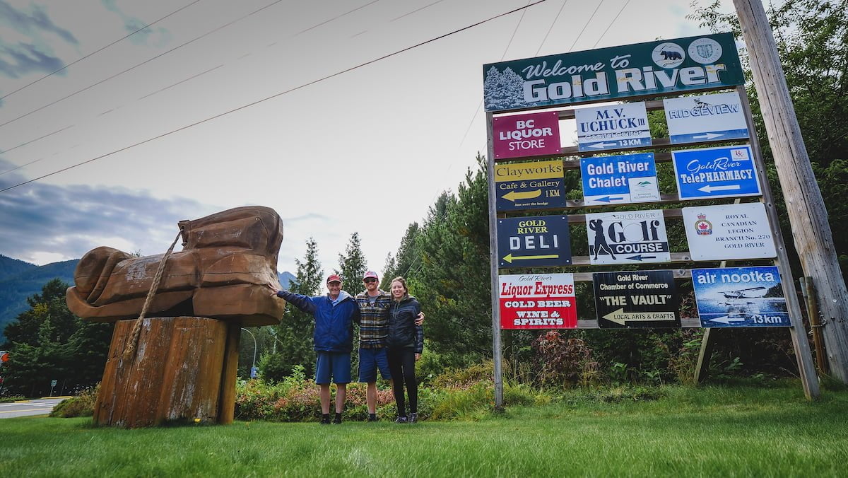Gold River Travel Guide: Things to do in the village of Gold River, BC located on Vancouver Island, British Columbia, Canada. Here is the town sign. 