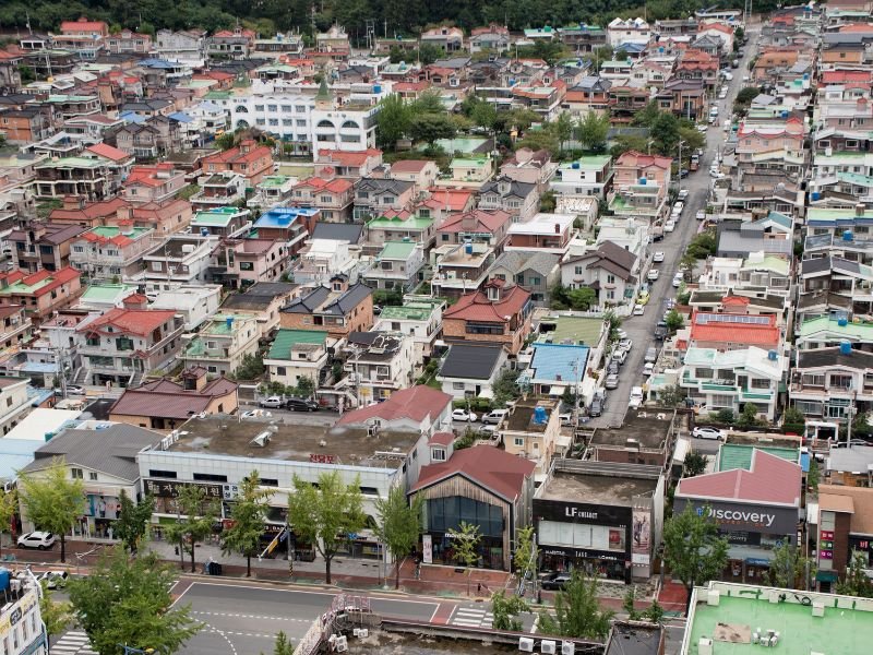 Changwon traditional Korean rooftop views 