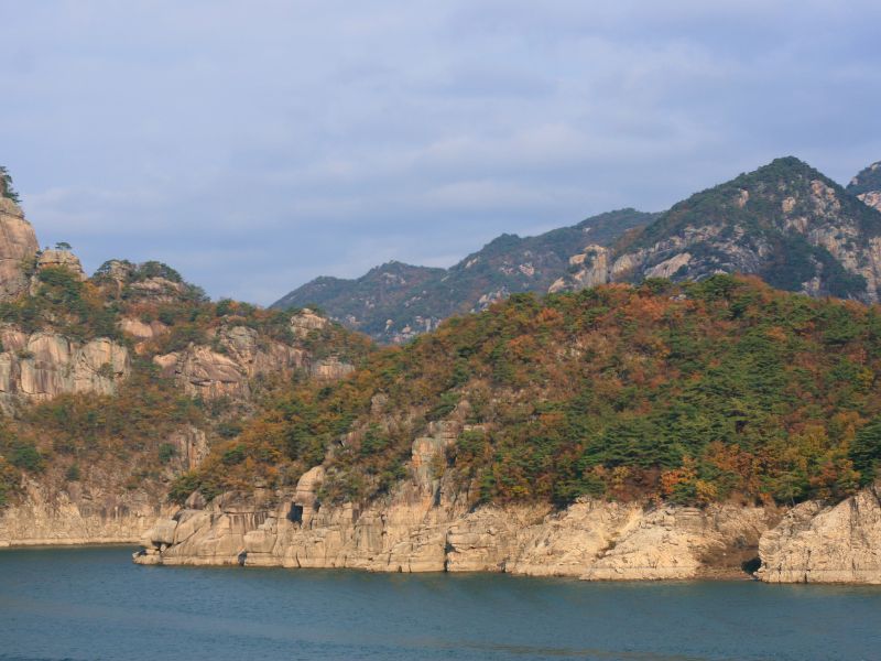 Danyang Lake Scenic Views 