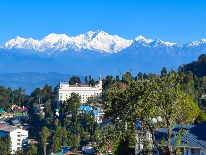 Darjeeling Travel Guide: Top Things to Do, See & Eat in Darjeeling