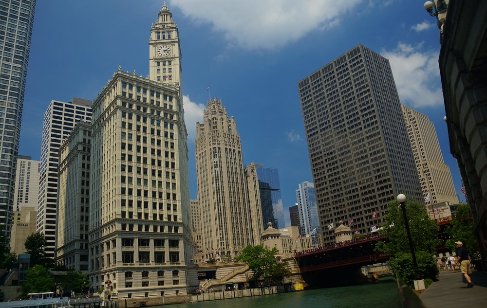 Downtown Chicago architecture including views of the most iconic buildings in the city