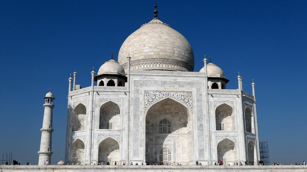 Epic view of the Taj Mahal in Agra, India