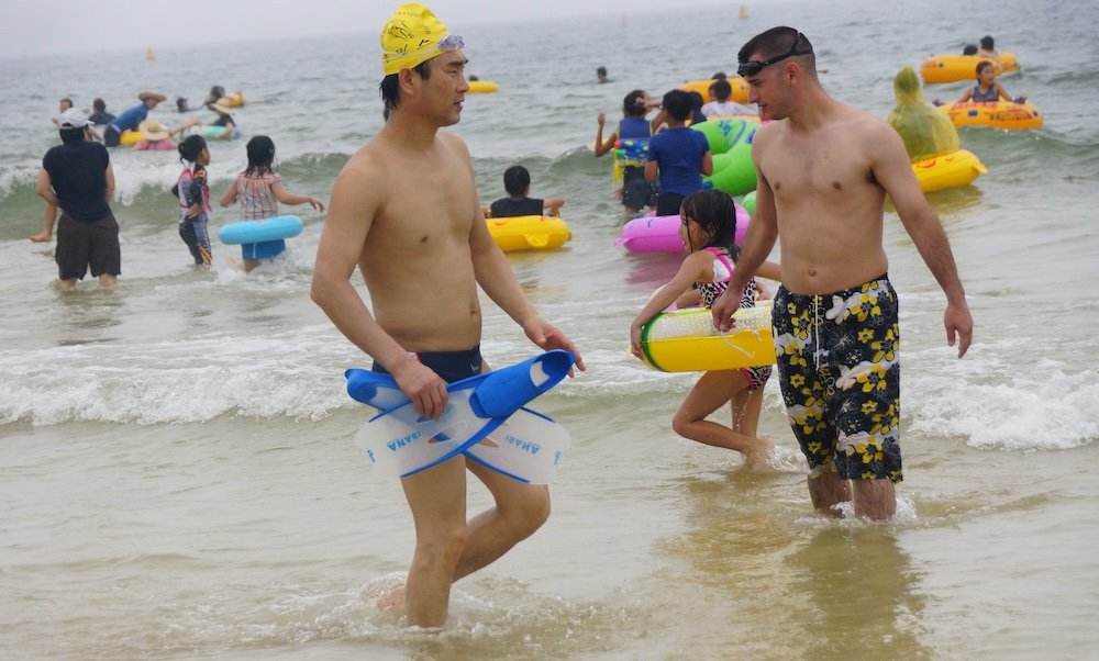 Fun at Daecheon Beach in South Korea 