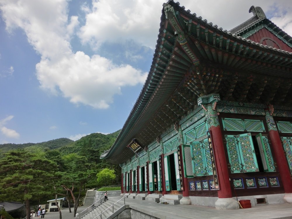 Gakwonsa Temple exterior in Cheonan, Korea 