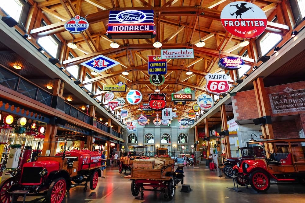 Guía de Gasoline Alley Museum: autos, surtidores e historia automovilística de Calgary
