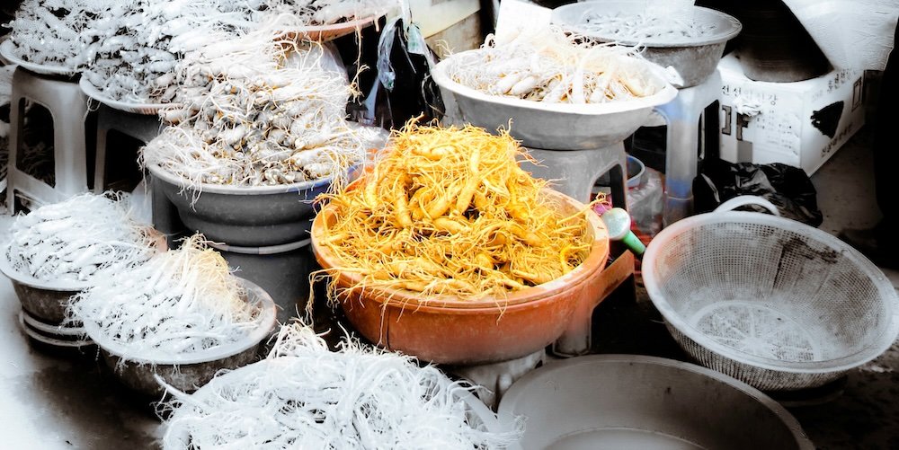 Ginseng for sale in Daejeon, Korea 