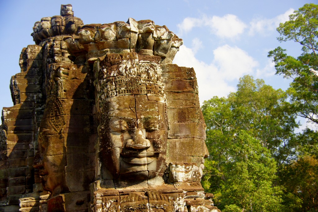 I once read that the faces of Bayon were meant to resemble the King.