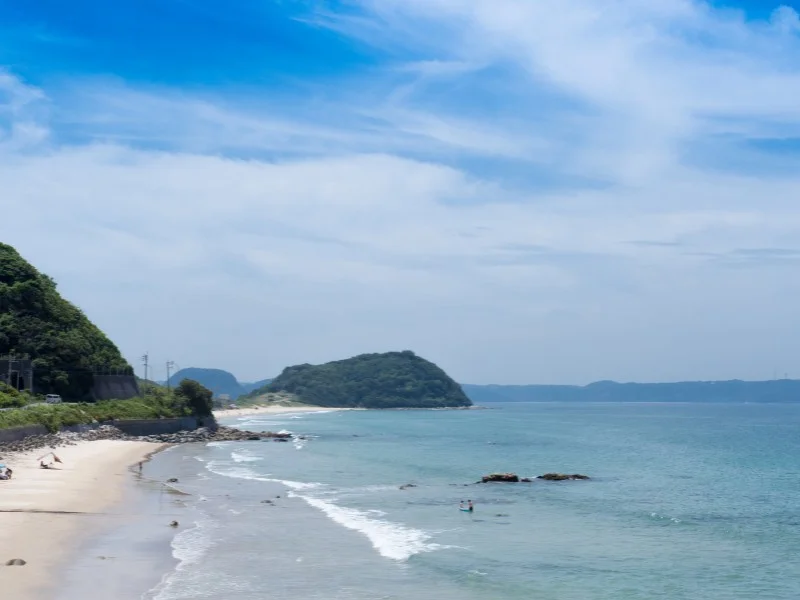 Japan Coastal Travel Guide: Japanese Seaside Towns Along The Coast Of Japan Visitors Should Consider 