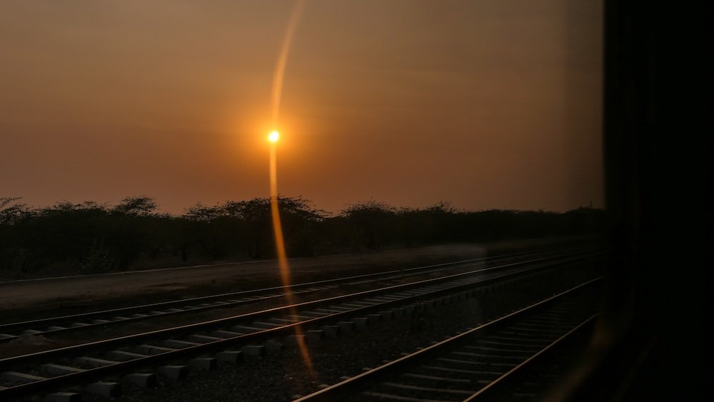 Jodhpur transportation guide sunset views on a train ride 