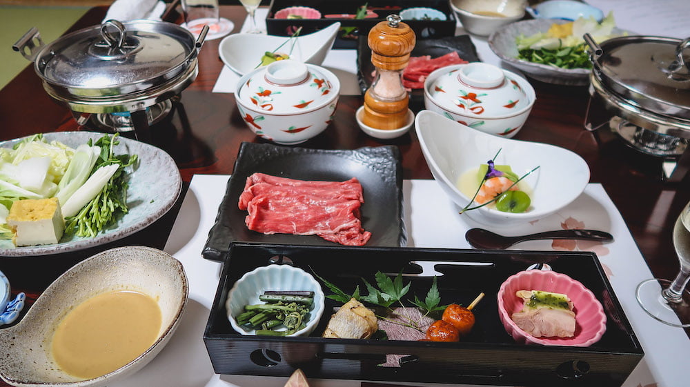 Japan’s Culinary Art: Kaiseki Dining Experience for Gourmets