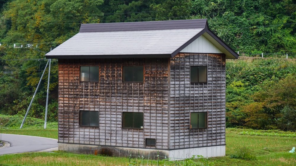 Kiyotsu Gorge farmhouse distinct views on our trip to Japan