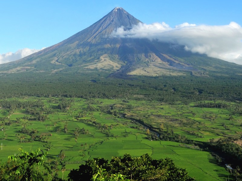 Majestic Mayon Volcano In The Philippines 