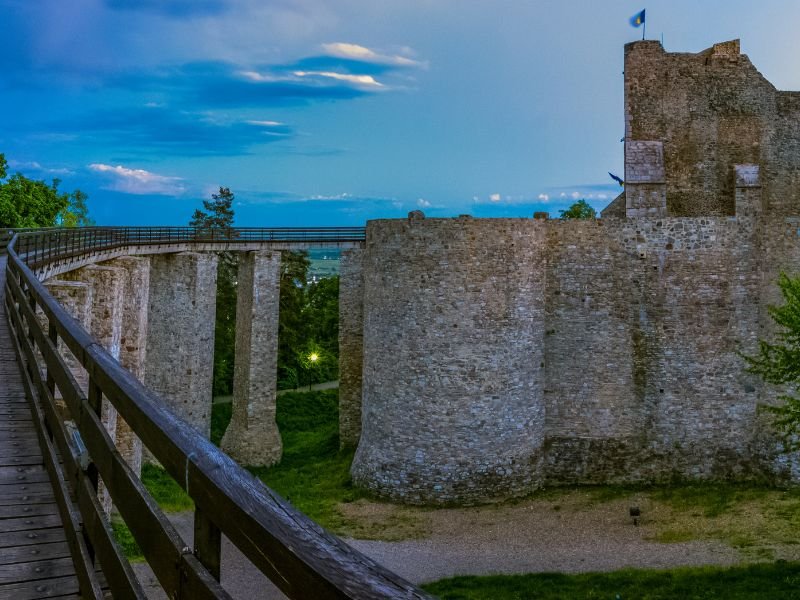 Neamt Fortress as a day trip from Iasi, Romania 