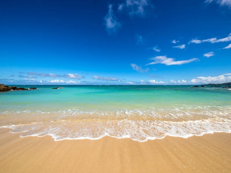 Okinawa beaches with pristine sand and turquoise waters for visitors to Japan 