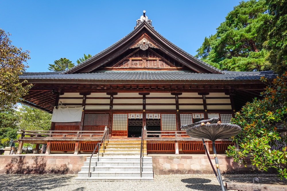 Oyama Shrine honoring Lord Toshiie Maeda and his contributions to the prosperity of Kanazawa