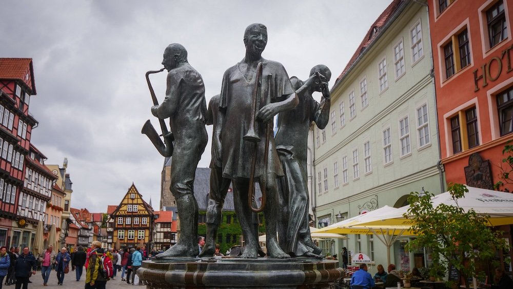 Quedlinburg musicians statues in Germany 