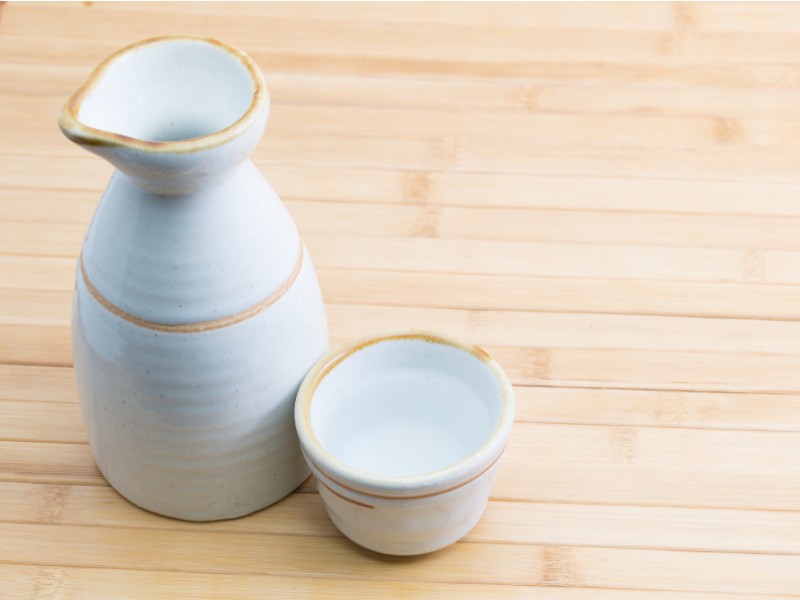Sake Traditional Serving Cups and Bowl 