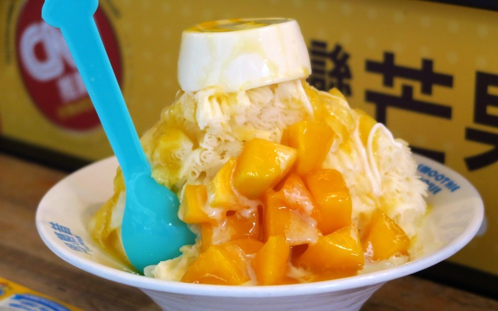 Shaved ice with mango street food in Taipei, Taiwan