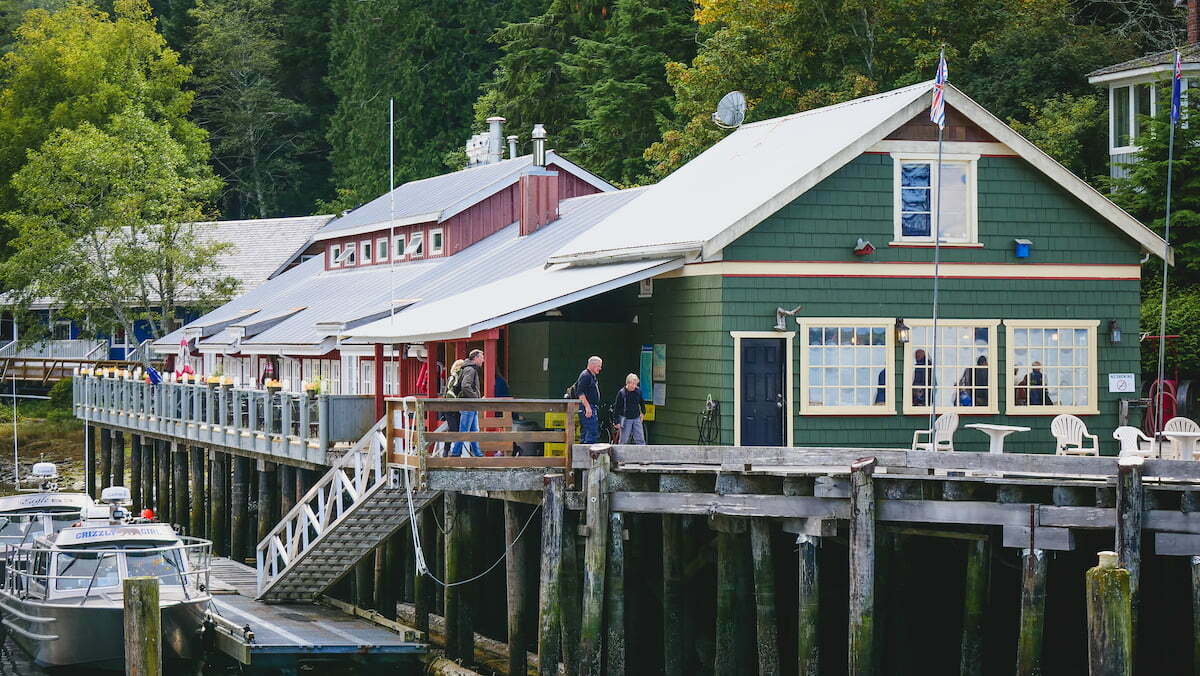 Telegraph Cove accommodations for travelers visiting Vancouver Island, British Columbia, Canada 