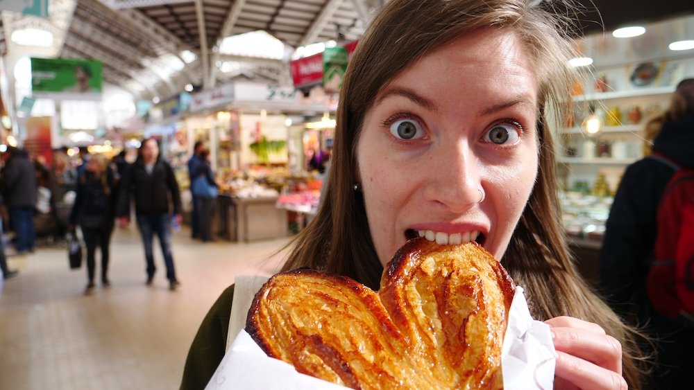 That Backpacker Audrey Bergner enjoying street food snacks in Valencia, Spain 