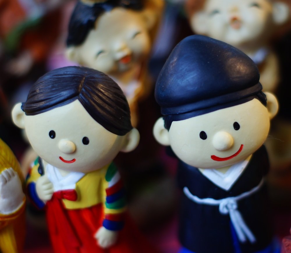 Unique Korean souvenirs to buy in Insadong, Seoul, South Korea 