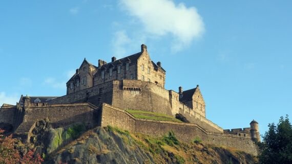 Edinburgh Travel Guide: 20 Things to do in Edinburgh, Scotland