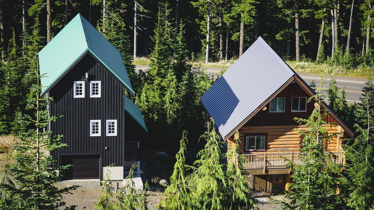 Comox Valley wooden cabins that you can rent in nearby Mount Washington 